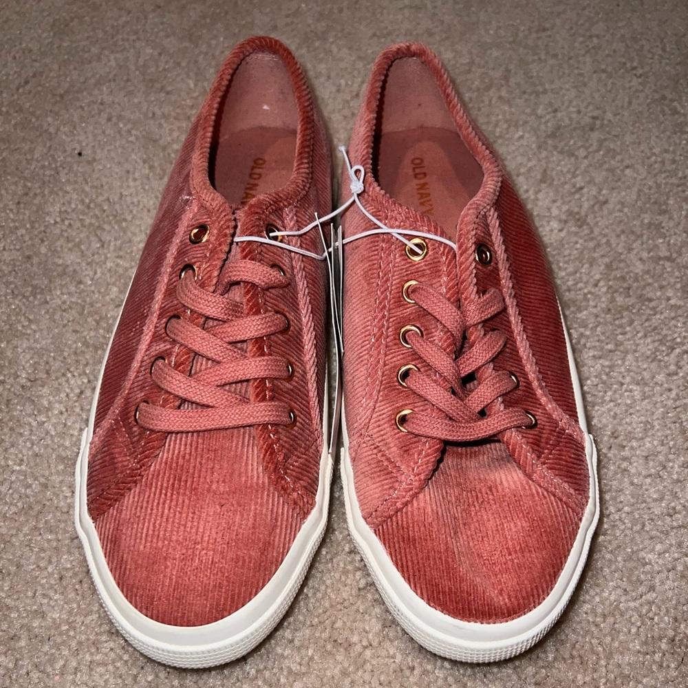 NWT OLD NAVY PINK CORDUROY SHOES